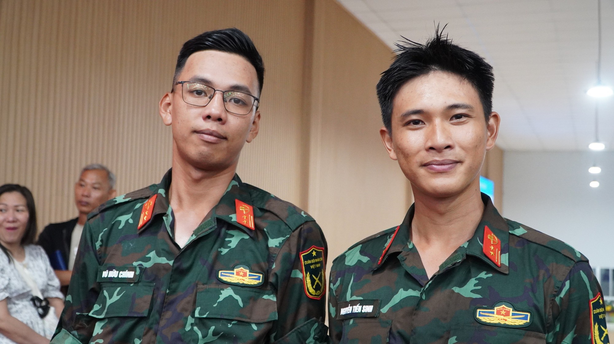 Gần 800 cán bộ , chiến sĩ tham gia diễu binh Hà Nội kỷ niệm 80 năm Cách mạng Tháng Tám - Ảnh 7. Gần 800 cán bộ , chiến sĩ tham gia diễu binh Hà Nội kỷ niệm 80 năm Cách mạng Tháng Tám - Ảnh 7.