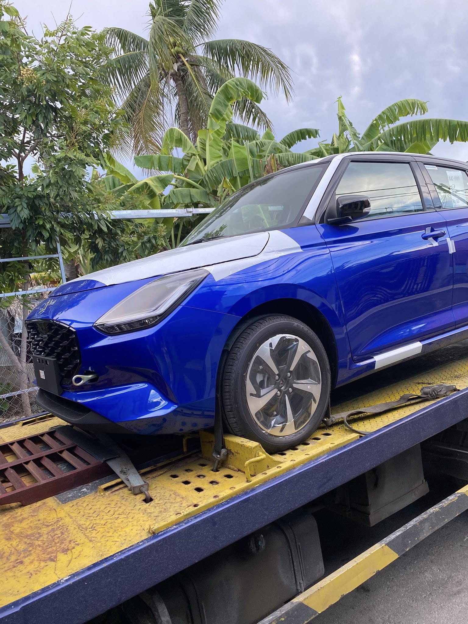 Suzuki Swift 2025 lần đầu lộ diện thực tế tại Việt Nam, hãng 'úp mở' qua minigame, dễ ra mắt ngay tháng này- Ảnh 3.