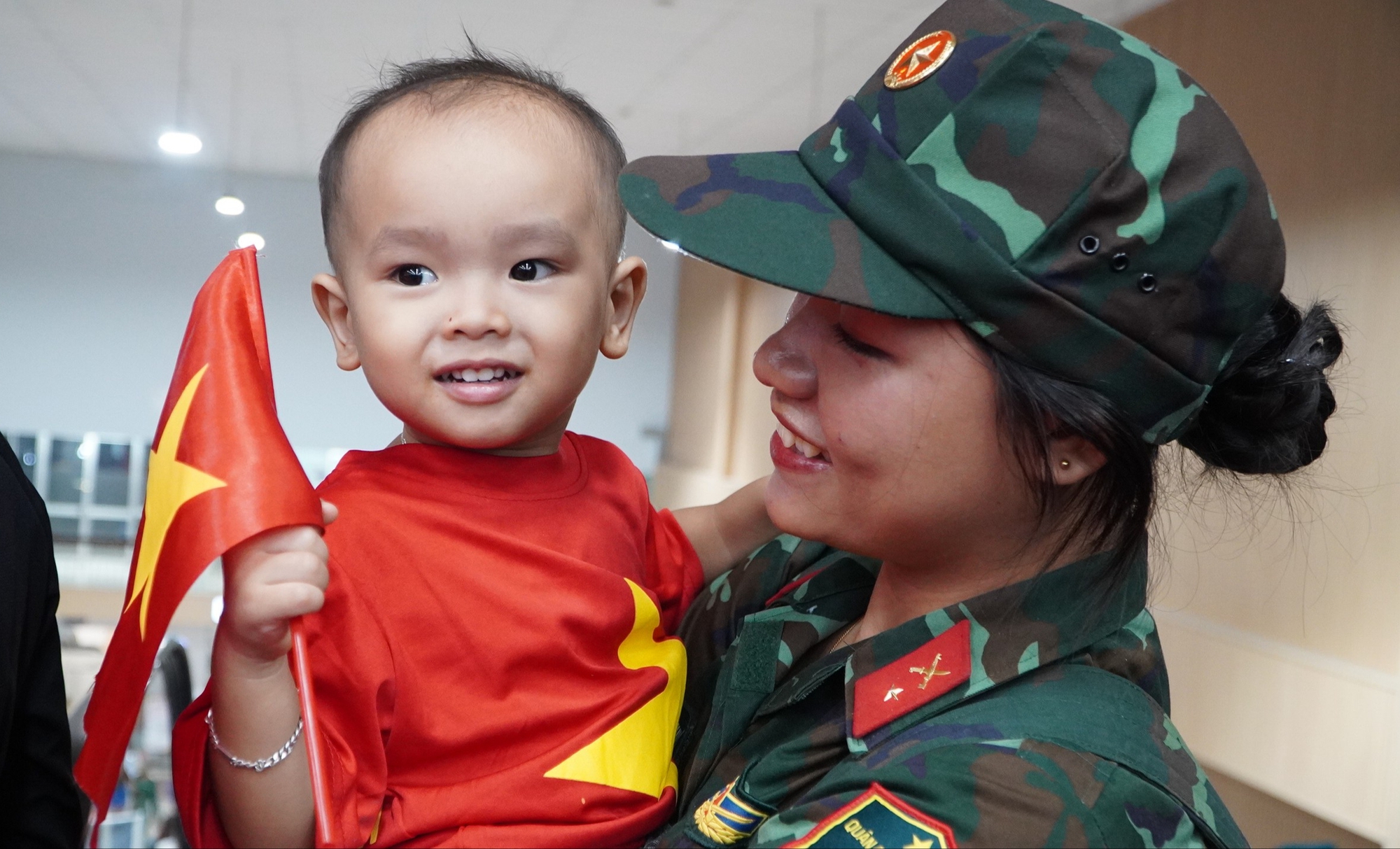 Gần 800 cán bộ , chiến sĩ tham gia diễu binh Hà Nội kỷ niệm 80 năm Cách mạng Tháng Tám - Ảnh 6. Gần 800 cán bộ , chiến sĩ tham gia diễu binh Hà Nội kỷ niệm 80 năm Cách mạng Tháng Tám - Ảnh 6.