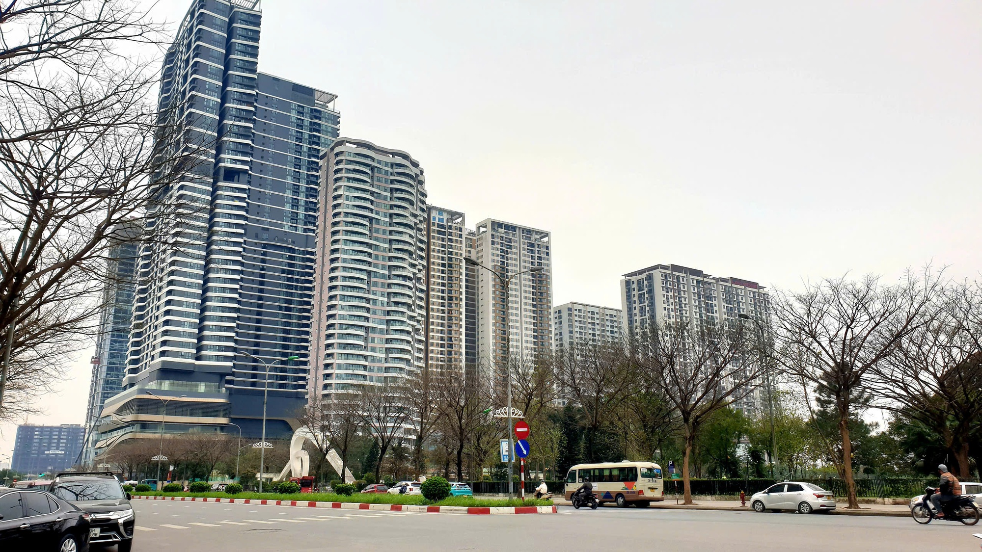 Vượt ngưỡng sức chịu đựng của người mua, giá chung cư Hà Nội sắp tới sẽ như thế nào?- Ảnh 1.