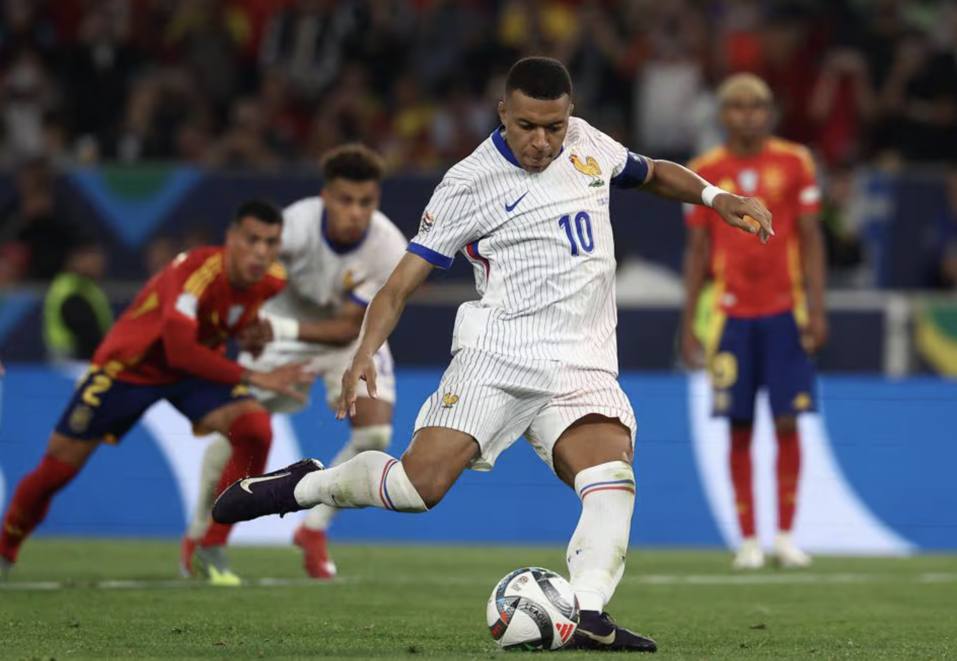 Yamal tỏa s&aacute;ng trong "đại tiệc" 9 b&agrave;n, T&acirc;y Ban Nha thắng Ph&aacute;p b&aacute;n kết Nations League- Ảnh 6.