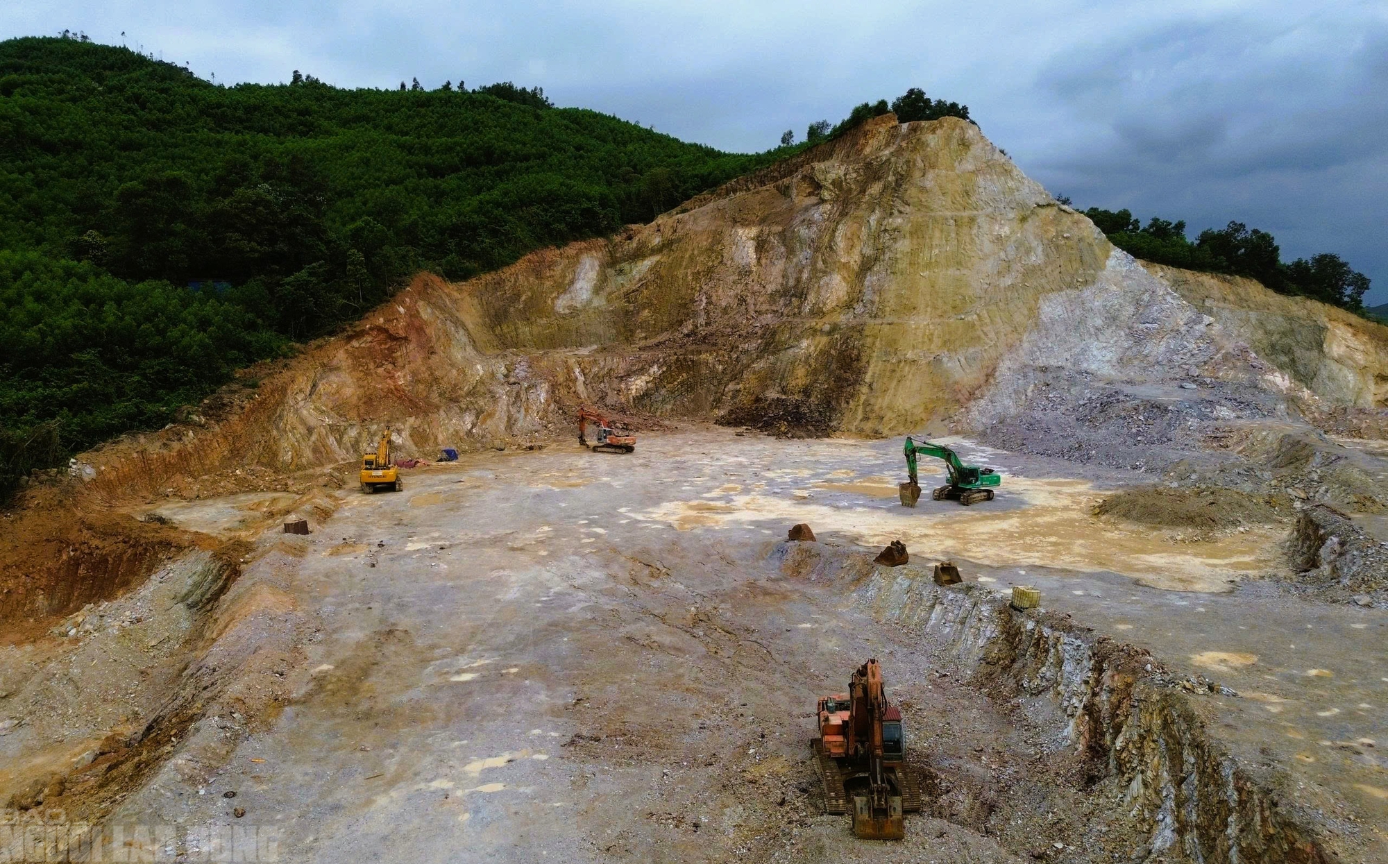 Tuấn thần đèn và vụ khai thác đất trái phép với khối lượng lớn tại thanh hóa - Ảnh 7.