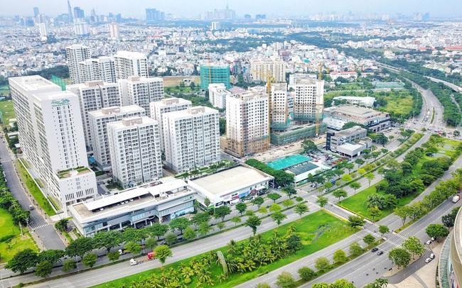 Doanh nghiệp bất động sản vẫn chật vật với "núi" thủ tục dự án - Ảnh 1. Doanh nghiệp bất động sản vẫn chật vật với "núi" thủ tục dự án - Ảnh 1.