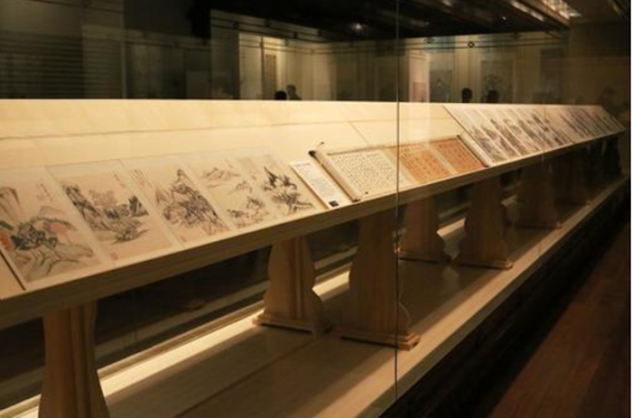 Nộp 2 tờ giấy vụn, người đàn ông sốc khi biết giá trị 700 tỷ đồng - Ảnh 2.