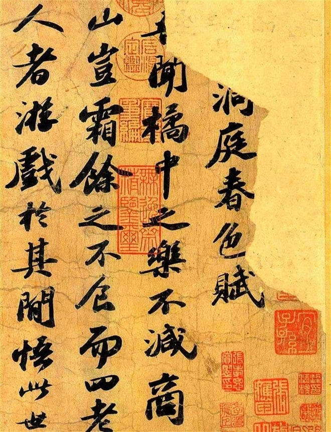 Nộp 2 tờ giấy vụn, người đàn ông sốc khi biết giá trị 700 tỷ đồng - Ảnh 1.