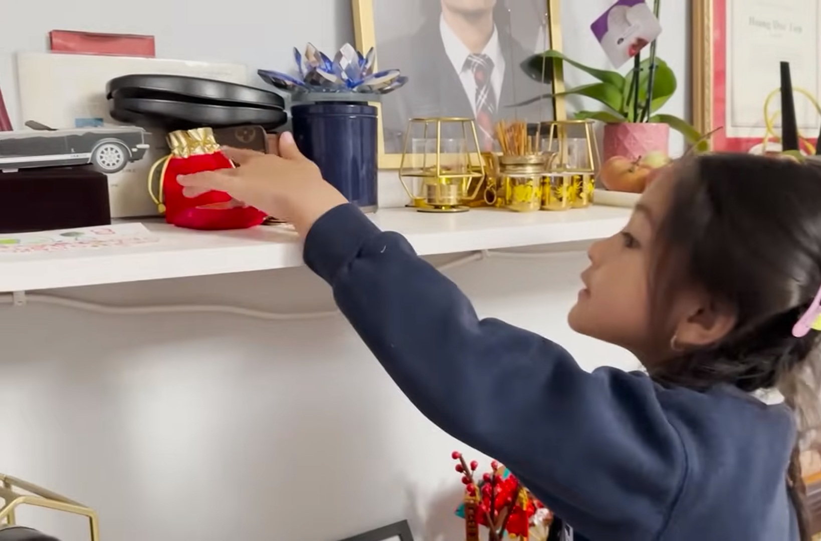 Bị nói dọn nhà để ở với chồng mới, vợ Đức Tiến nói thẳng lý do- Ảnh 2. Bị nói dọn nhà để ở với chồng mới, vợ Đức Tiến nói thẳng lý do- Ảnh 2.