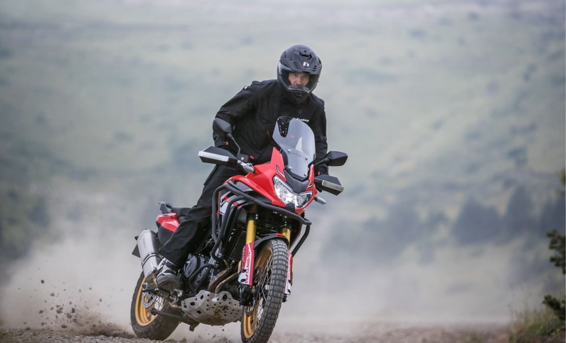 Sao chép thiết kế của nhà Honda, nhưng mẫu xe này có thể đi được 1.000 km khi đổ đầy bình- Ảnh 4.