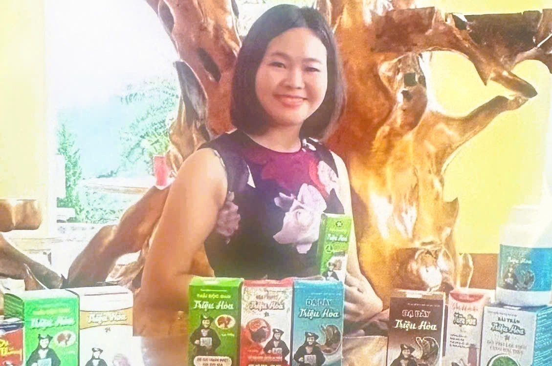 Khởi tố nữ giám đốc sản xuất, buôn bán hàng chục ngàn hộp thực phẩm chức năng giả- Ảnh 1. Khởi tố nữ giám đốc sản xuất, buôn bán hàng chục ngàn hộp thực phẩm chức năng giả- Ảnh 1.