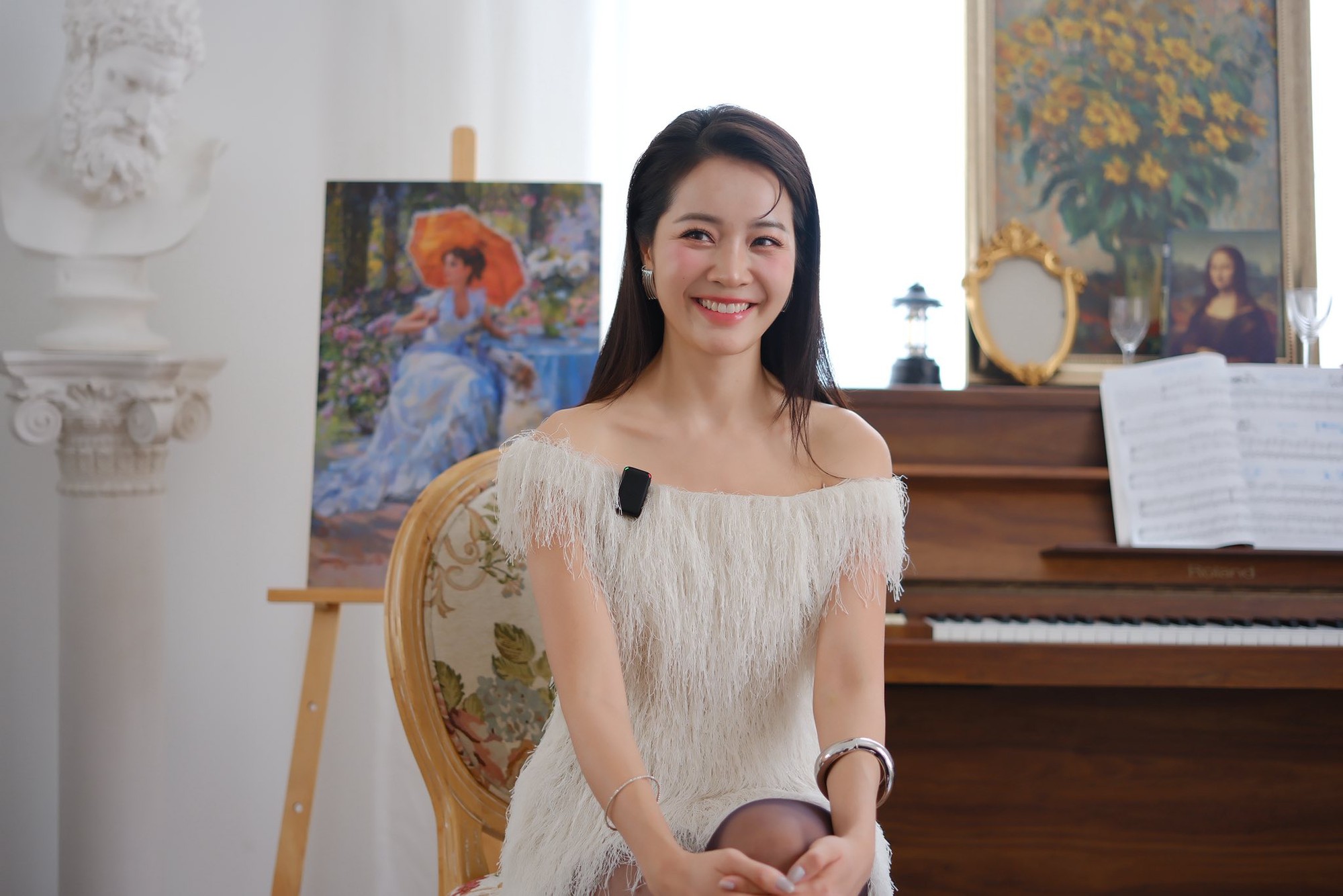 “Tiểu tam màn ảnh Việt”: Khi đạo diễn hô cắt thì tôi thụp xuống khóc luôn vì chịu hết nổi - Ảnh 1.
