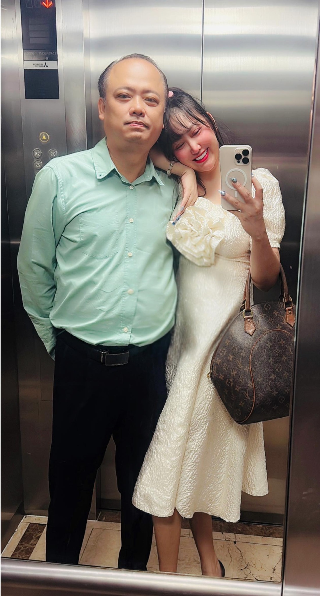 Diễn viên Phi Thanh Vân vừa lên chức Phó Viện trưởng, sau 2 lần đò được bạn trai chiều như công chúa- Ảnh 2.
