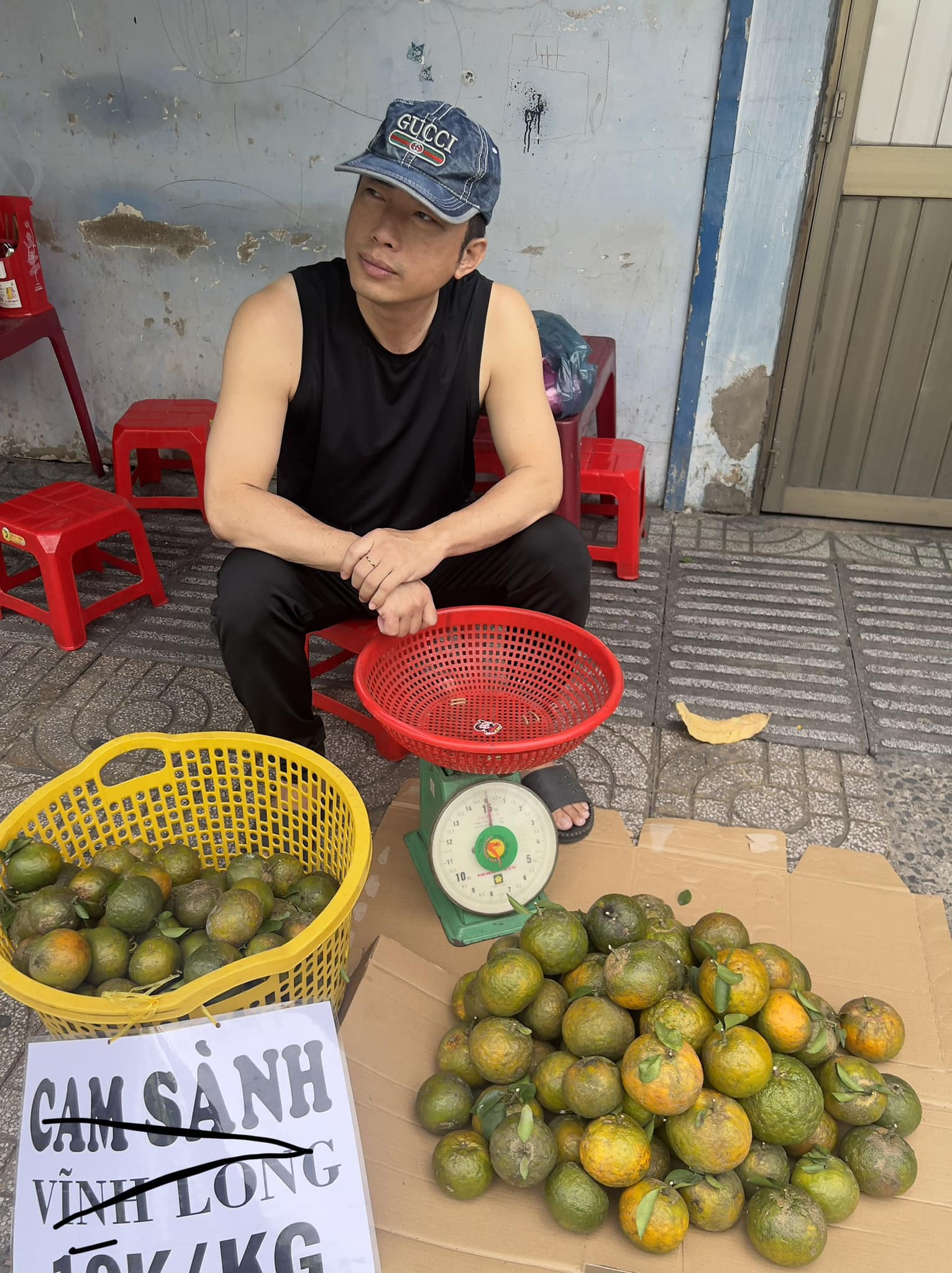 Động thái của diễn viên Kinh Quốc trước một ngày vợ đại gia Vũng Tàu bị tuyên án tù - Ảnh 2.