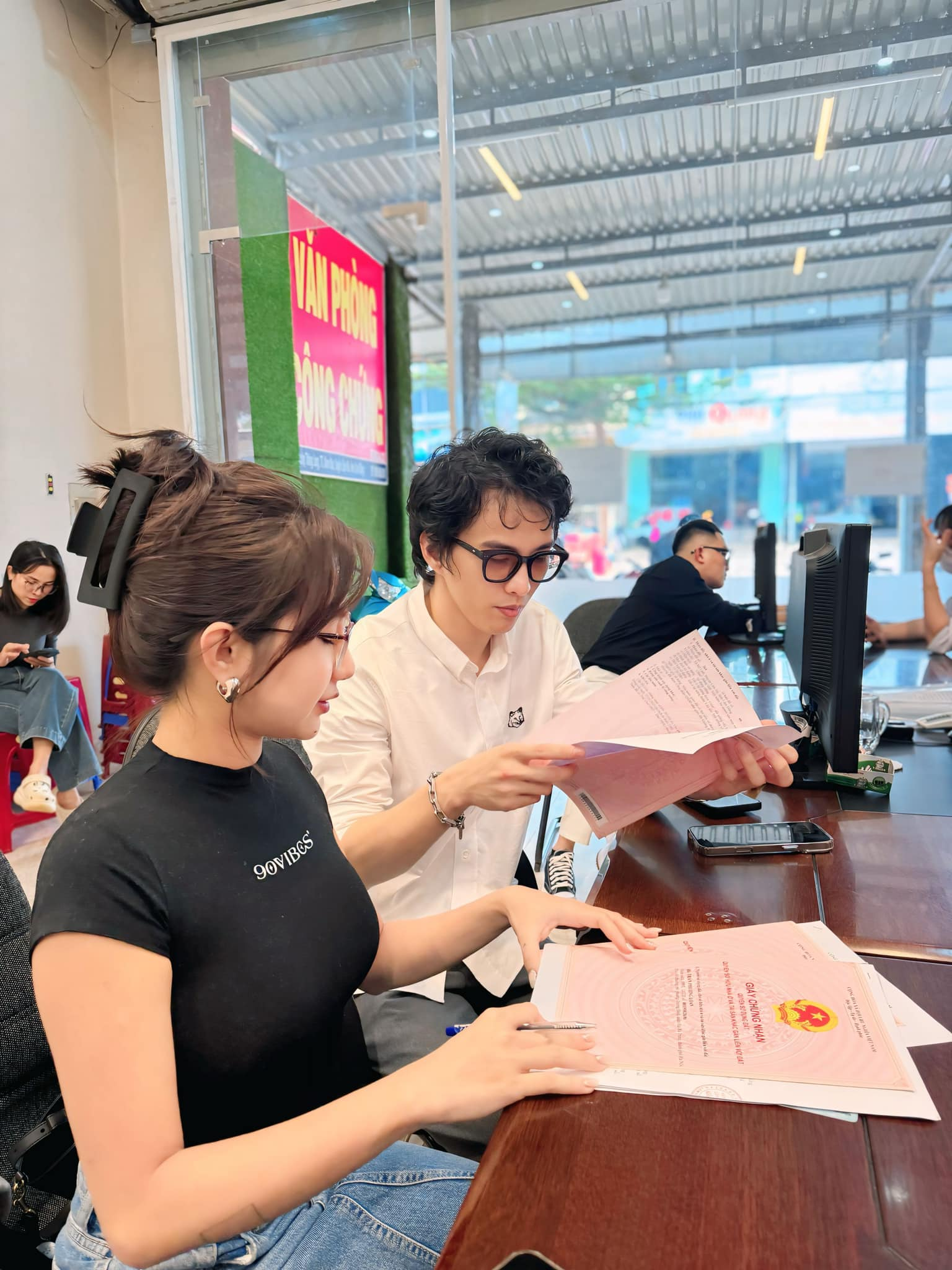 Chồng của ph&uacute; b&agrave; Diệp L&ecirc; l&agrave; ai m&agrave; sẵn s&agrave;ng mua 3 mảnh đất tặng vợ, t&agrave;i ch&iacute;nh trong nh&agrave; để vợ giữ hết- Ảnh 12.