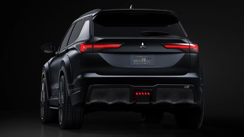 Mitsubishi Outlander bản hiệu suất cao này mà về Việt Nam thì dễ hot: Mâm lớn, phanh to, có chi tiết kiểu xe đua F1 - Ảnh 8.