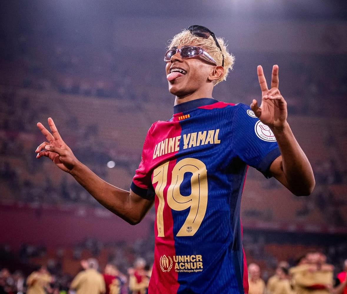 Yamal thắng Dembele, khi "thế hệ cợt nhả" giành Quả bóng vàng thì nó sẽ như thế nào? - Ảnh 2. Yamal thắng Dembele, khi "thế hệ cợt nhả" giành Quả bóng vàng thì nó sẽ như thế nào? - Ảnh 2.