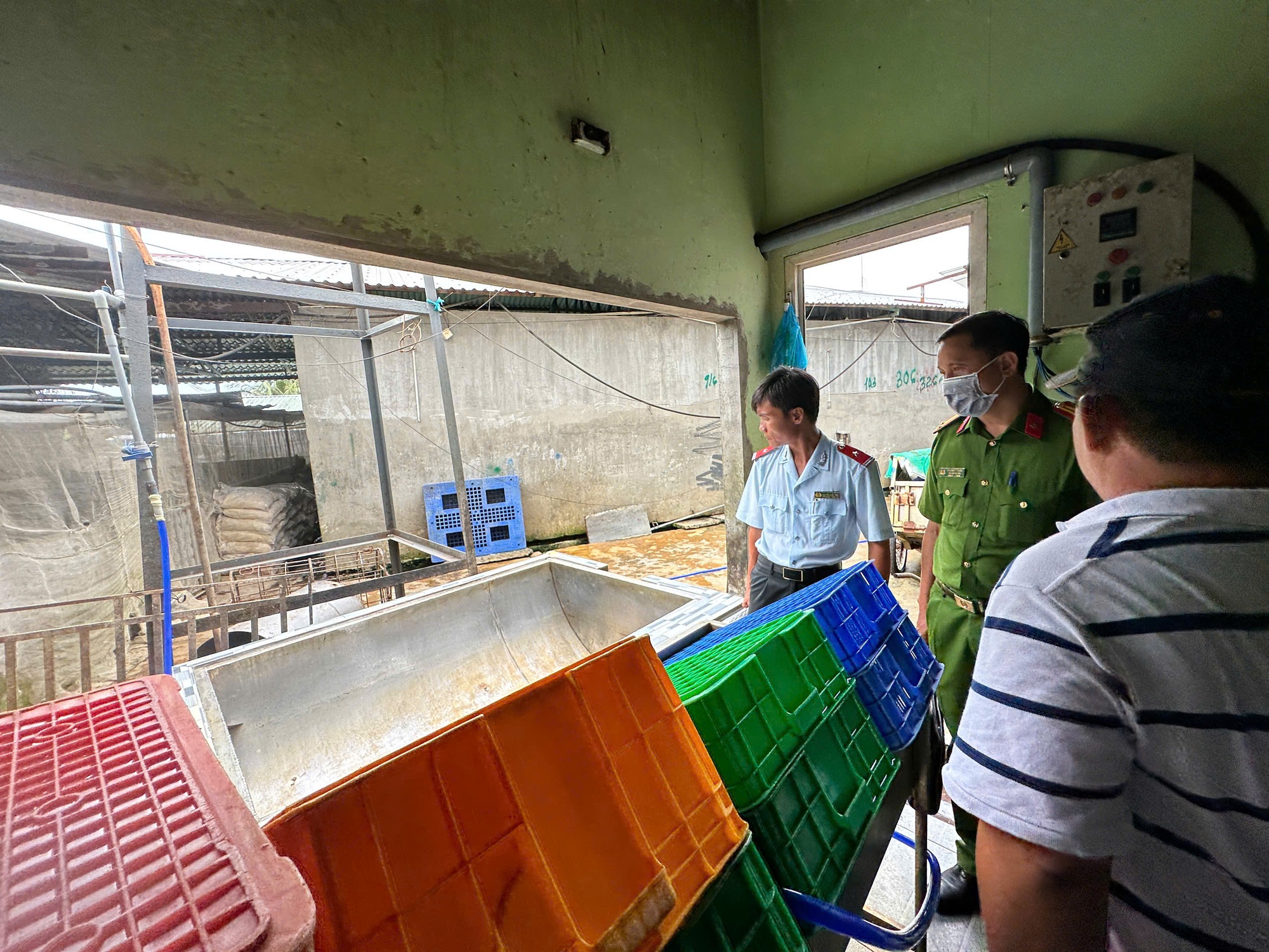 Bộ Công an vào cuộc vụ C.P. Việt Nam bị tố bán thịt heo bệnh- Ảnh 2. Bộ Công an vào cuộc vụ C.P. Việt Nam bị tố bán thịt heo bệnh- Ảnh 2.