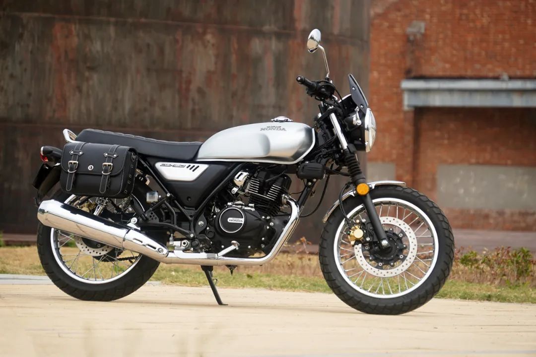 Bản đặc biệt của xe Honda ăn xăng 1,9L/100km về VN trong tháng 6: Tặng phụ kiện tiền triệu, giá hấp dẫn- Ảnh 6.