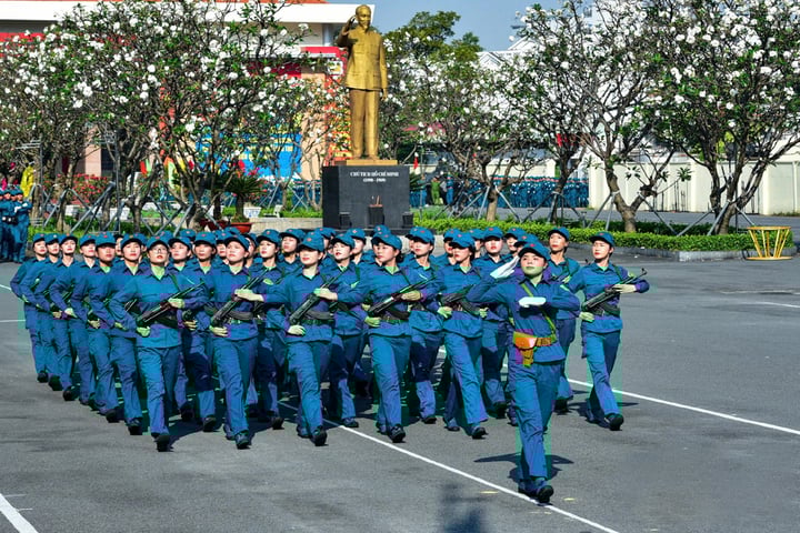 Đề xuất Chỉ huy trưởng và Phó Chỉ huy trưởng quân sự xã là công chức - Ảnh 1.