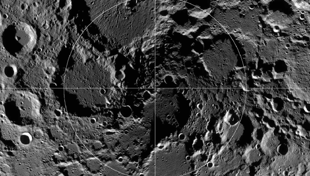 Ph&aacute;t hiện chấn động: Kim loại qu&yacute; trị gi&aacute; hơn 1.000 tỷ USD đang ẩn m&igrave;nh trong c&aacute;c hố va chạm tr&ecirc;n Mặt Trăng - Ảnh 3.