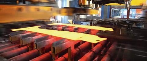Muốn nội địa hoá 80% ô tô điện nhưng có một loại linh kiện mà VinFast tìm khắp Việt Nam chưa ai làm được- Ảnh 2.
