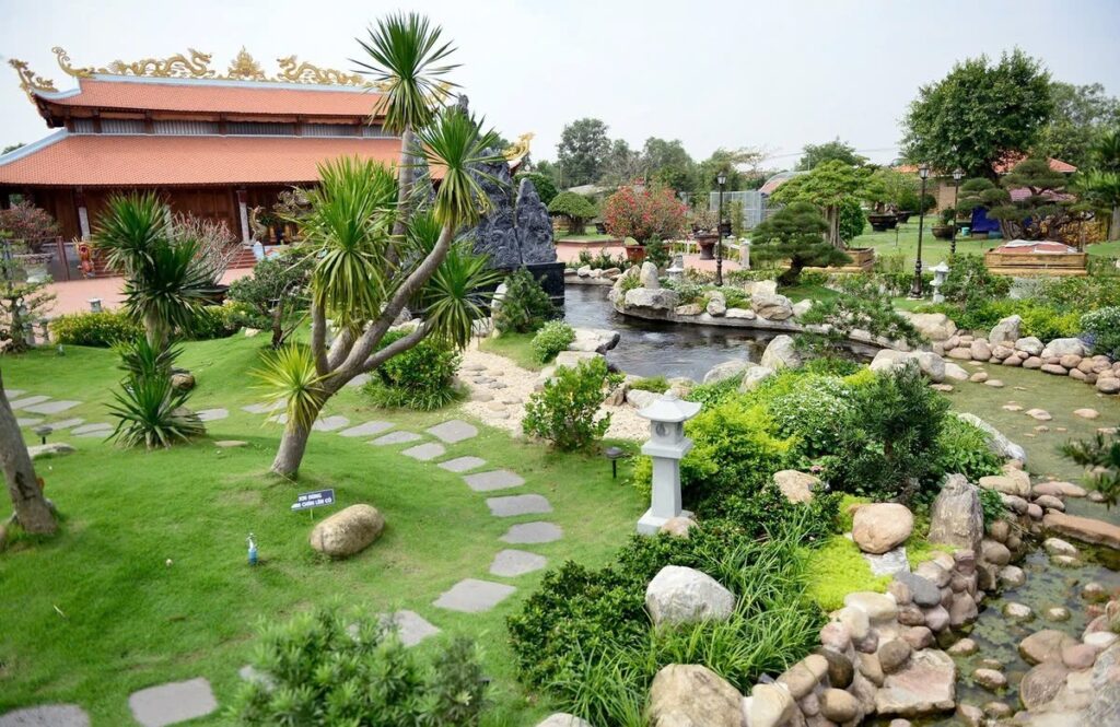 Nam NSƯT ở nhà trăm tỷ, có 1 phòng đặc biệt chứa tài sản khủng, Mr. Đàm từng phải thốt "dã man quá" - Ảnh 2. Nam NSƯT ở nhà trăm tỷ, có 1 phòng đặc biệt chứa tài sản khủng, Mr. Đàm từng phải thốt "dã man quá" - Ảnh 2.