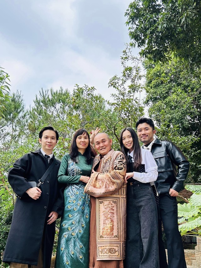 HOT: Con gái "Vua hài" Xuân Hinh đã sinh con đầu lòng, hé lộ thông tin đầu tiên của nhóc tỳ! - Ảnh 6.