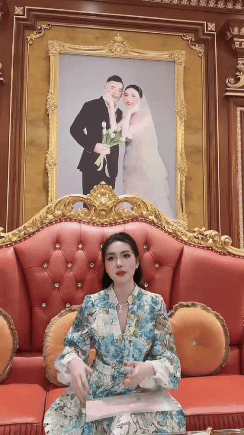 “Boss giảm cân” Ngân Collagen bít đường trở lại?Bị công ty bán kim cương chấm dứt hợp đồng, Ngân Collagen bít đường quay lại?- Ảnh 3. “Boss giảm cân” Ngân Collagen bít đường trở lại?Bị công ty bán kim cương chấm dứt hợp đồng, Ngân Collagen bít đường quay lại?- Ảnh 3.
