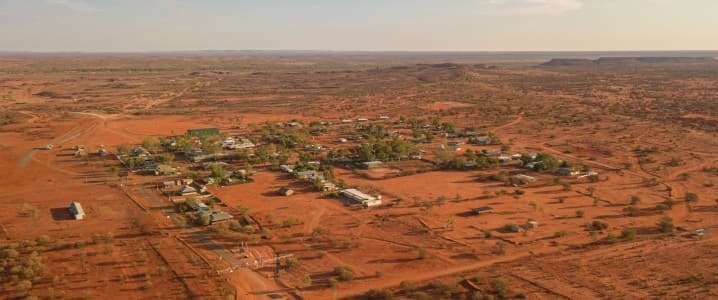 Một quốc gia vừa ph&aacute;t hiện mỏ quặng sắt si&ecirc;u khổng lồ - Đủ cho thế giới khai th&aacute;c trong 22 năm, trị gi&aacute; ước t&iacute;nh 6.000 tỷ USD - Ảnh 1.