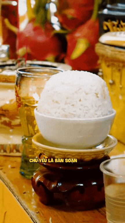 Câu chuyện bí ẩn ít người biết về tục cúng âm hồn cả tuần vào tháng 5 Âm lịch ở "xứ Thần Kinh" - Ảnh 14. Câu chuyện bí ẩn ít người biết về tục cúng âm hồn cả tuần vào tháng 5 Âm lịch ở "xứ Thần Kinh" - Ảnh 14.