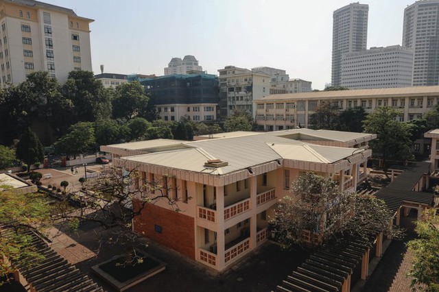 "Muốn học ngoại ngữ phải vào trường..." - Câu truyền miệng trở thành chân lý của biết bao thế hệ học sinh,  bao năm vẫn đúng!- Ảnh 1.