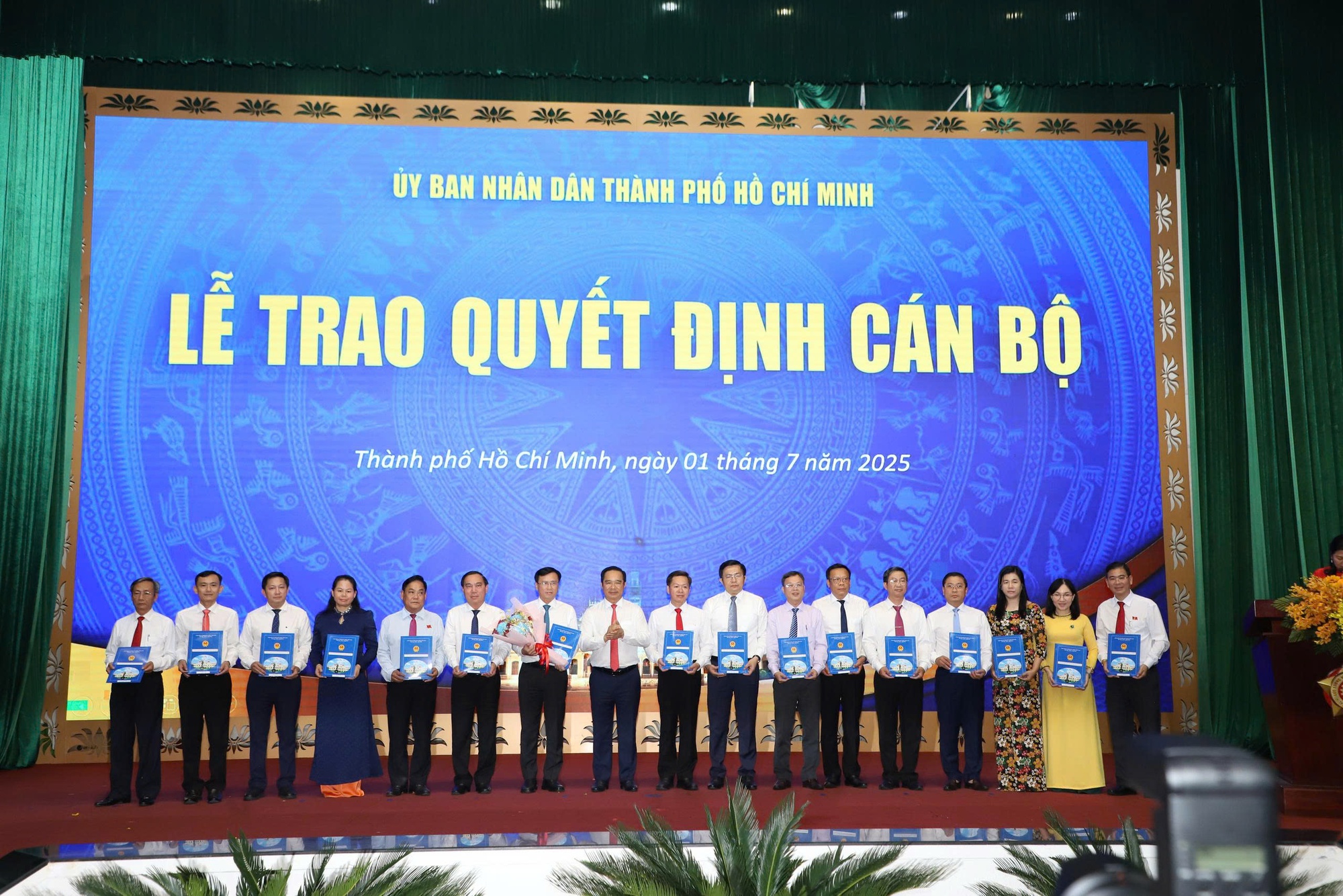 Danh sách 14 giám đốc và 137 phó giám đốc của 15 sở, ngành TP HCM sau hợp nhất- Ảnh 6.