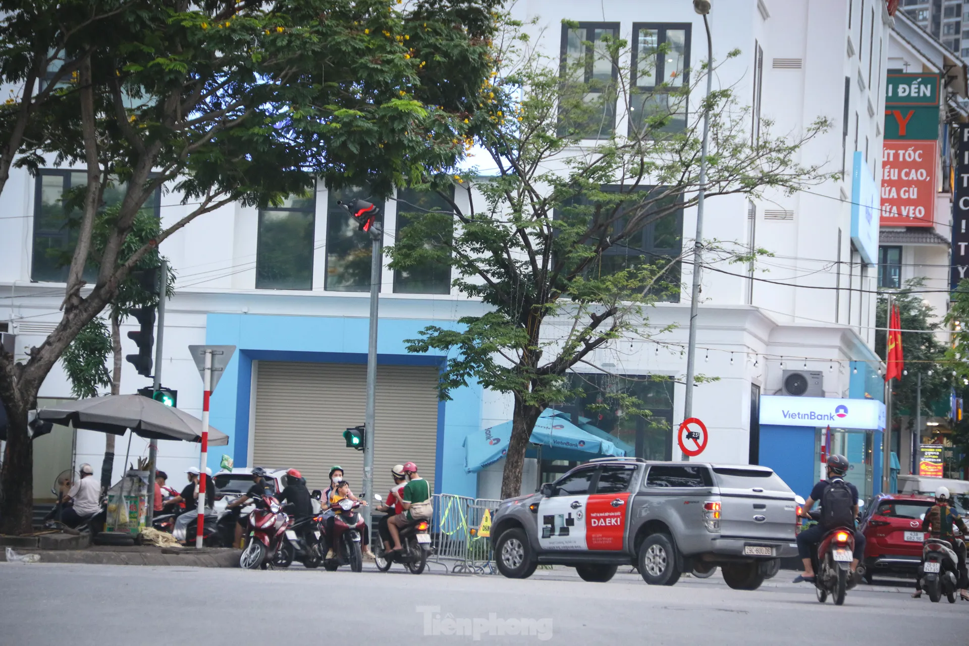 Nhiều bất cập tại dự án nút giao 2 . 400 Tỷ đồng ở Hà Nội cần khắc phục ngay - Ảnh 10.