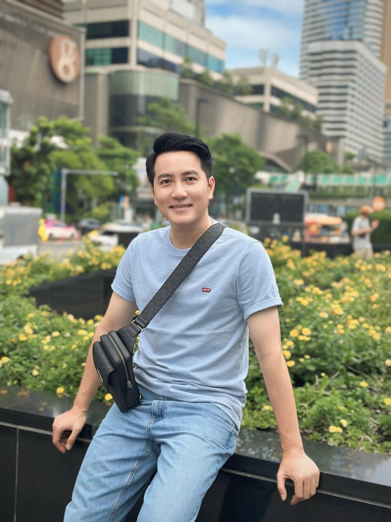 Chuyện tình cảm của ca sĩ Phi Hùng và danh tính 2 người phụ nữ khiến anh phải lên tiếng- Ảnh 3.