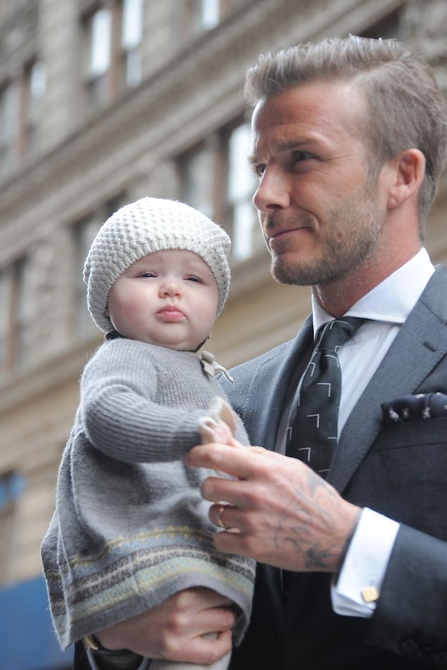 Ngắm tiểu thư Harper Beckham ngày nhỏ đáng yêu như thiên thần giờ hóa thiếu nữ phổng phao khiến ai cũng trầm trồ- Ảnh 1.