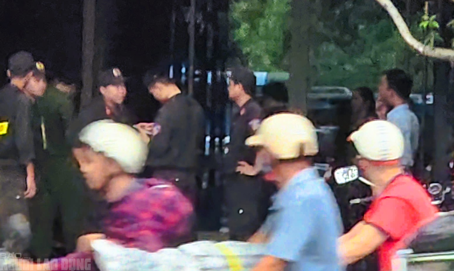 Công an phong tỏa khám xét nhà M . Gỗ - giang hồ xứ Thanh gây chú ý - Ảnh 5.