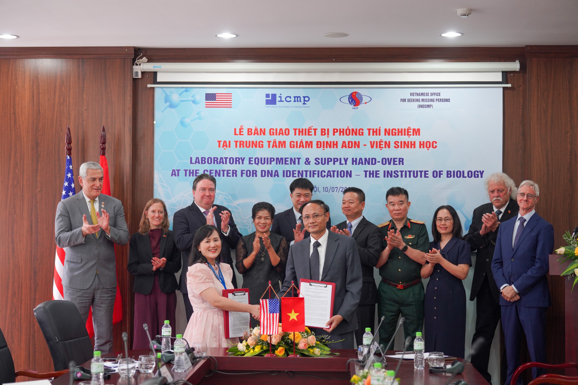 Mỹ tặng Việt Nam phòng thí nghiệm phân tích ADN tiên tiến- Ảnh 6.