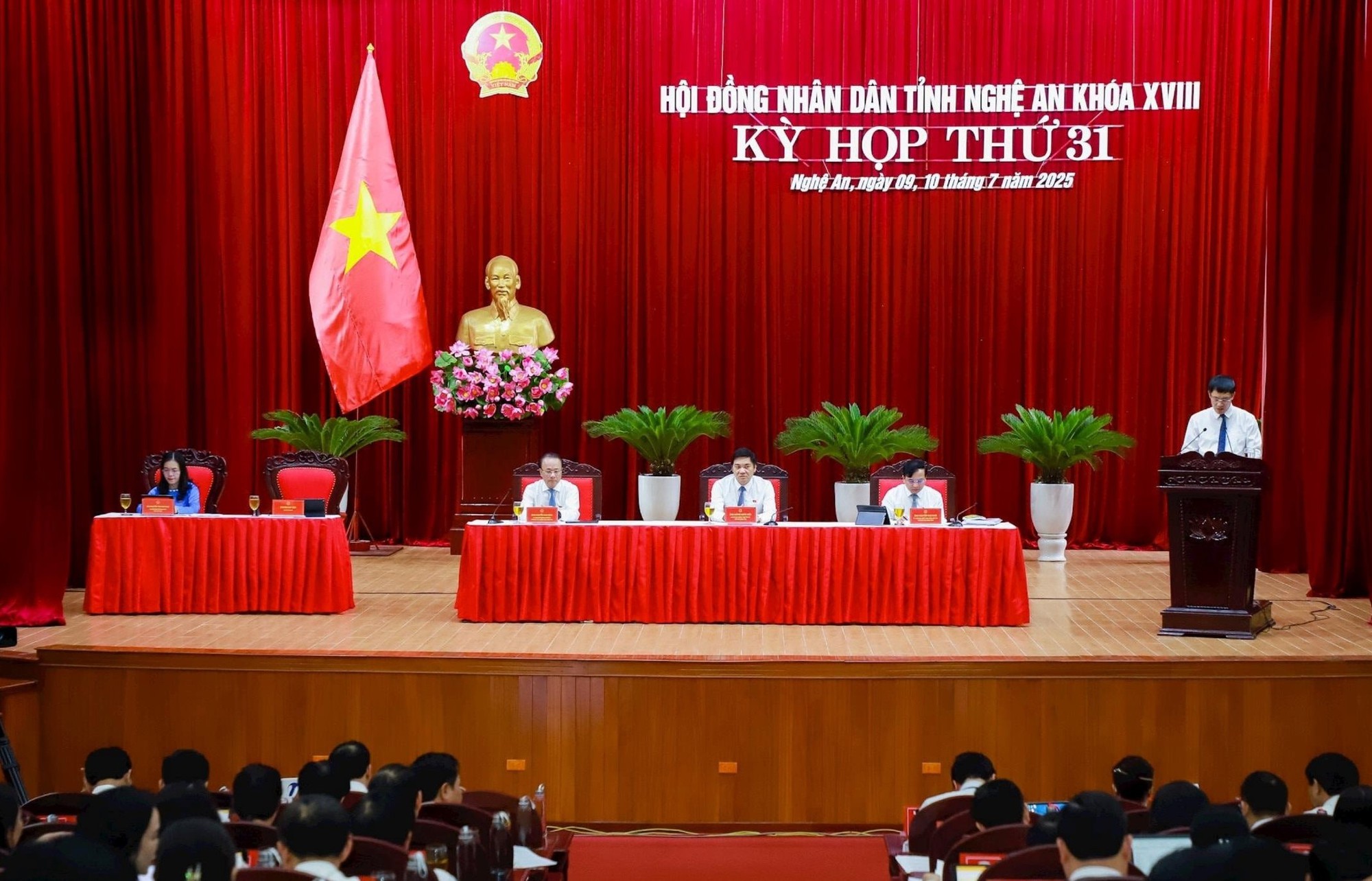 Kỷ luật 246 công chức, viên chức vi phạm tại một tỉnh- Ảnh 1.