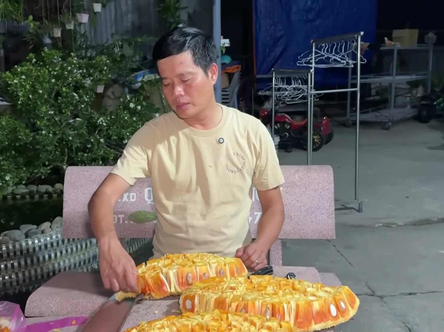 Nhân viên cũ nói về chuyện nợ nần của trùm Điền Quân Color Man- Ảnh 1.