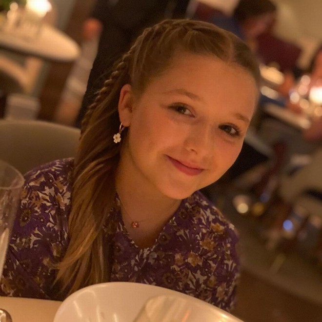 Ngắm tiểu thư Harper Beckham ngày nhỏ đáng yêu như thiên thần giờ hóa thiếu nữ phổng phao khiến ai cũng trầm trồ- Ảnh 14.