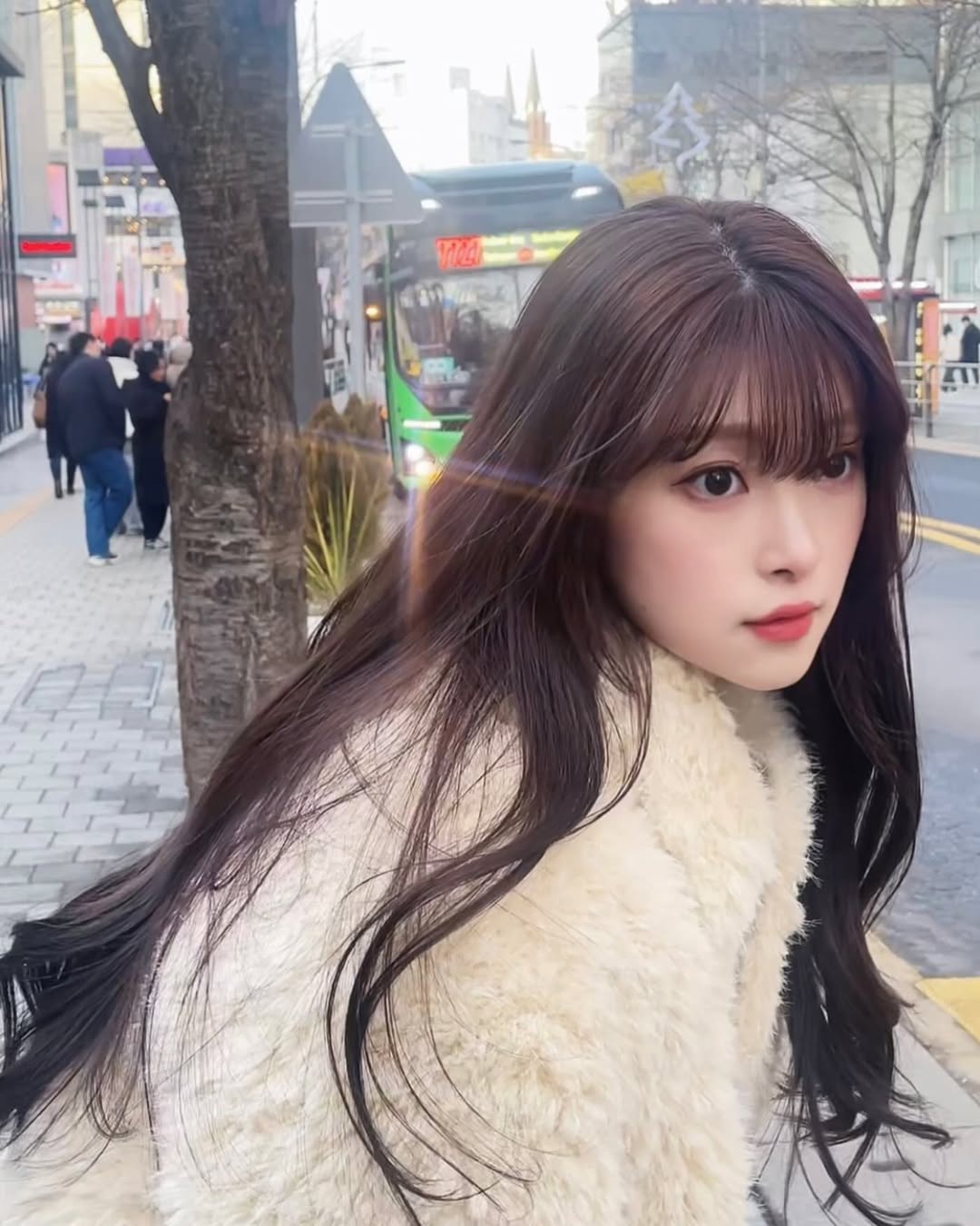 Chán ngán hot girl tai tiếng, Huỳnh Hiểu Minh hẹn hò nữ luật sư, còn lo lót cho tình mới thi Hoa hậu?- Ảnh 2.