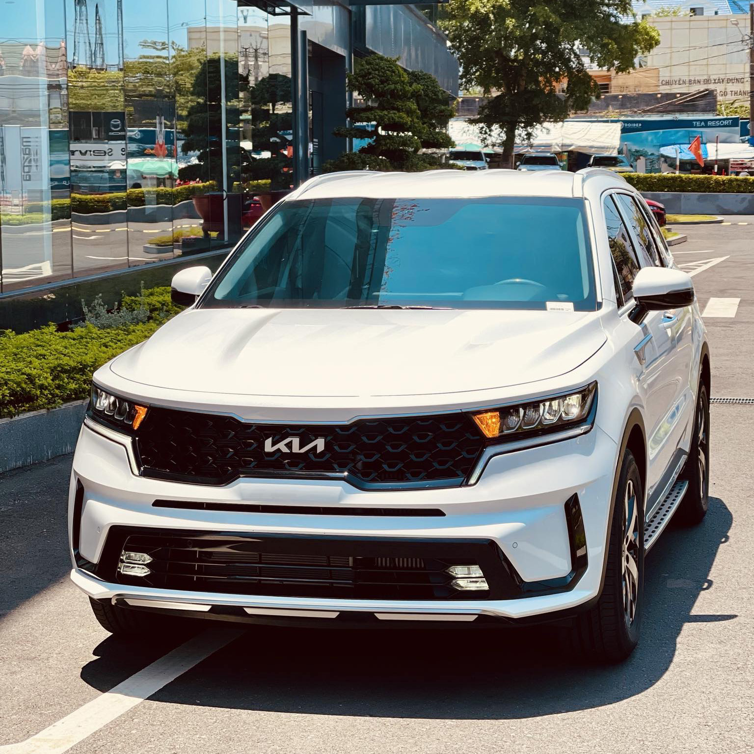 Kia Sorento giảm giá còn từ 879 triệu đồng tại đại lý, đua giá với Santa Fe nhưng VIN 2025 - Ảnh 3.