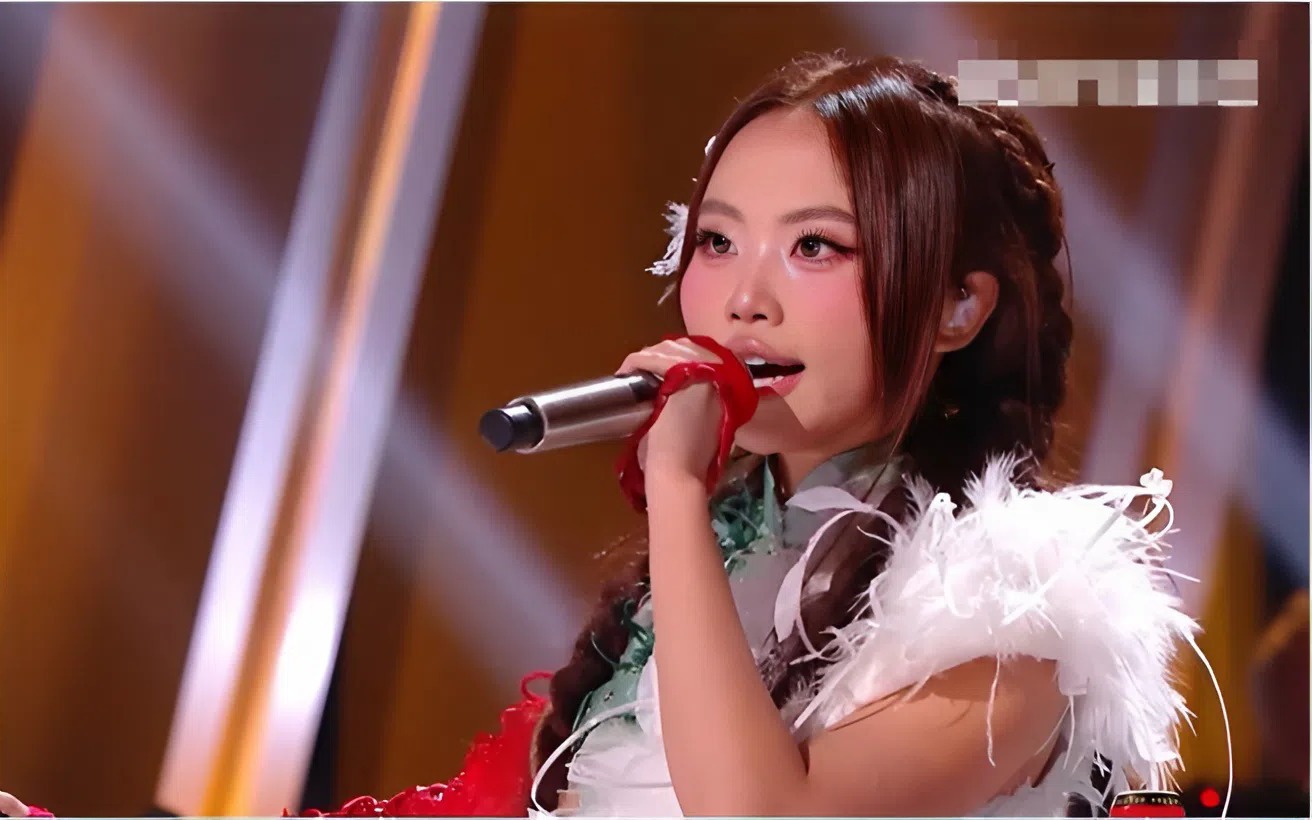 Quá khứ bị miệt thị ngoại hình của Phương Mỹ Chi - Ảnh 4.