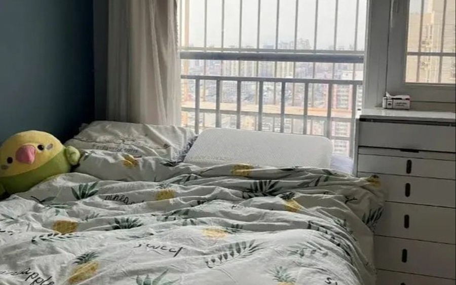 Đầu giường dựa hai bức tường: Bí quyết phong thủy cho cuộc sống hạnh phúc - Ảnh 1.