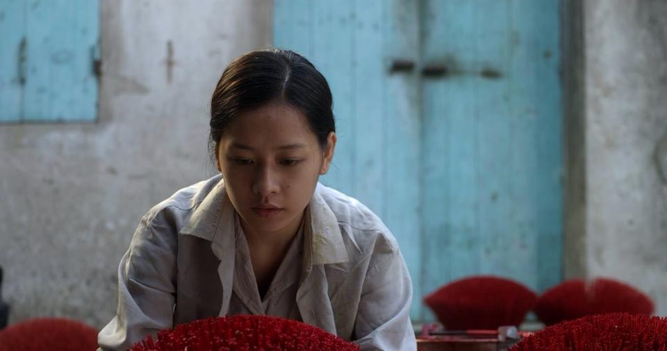 Mặt mộc gây sốc của Chi Pu, cỡ này bảo sao bị đồn là người đẹp dao kéo- Ảnh 2.