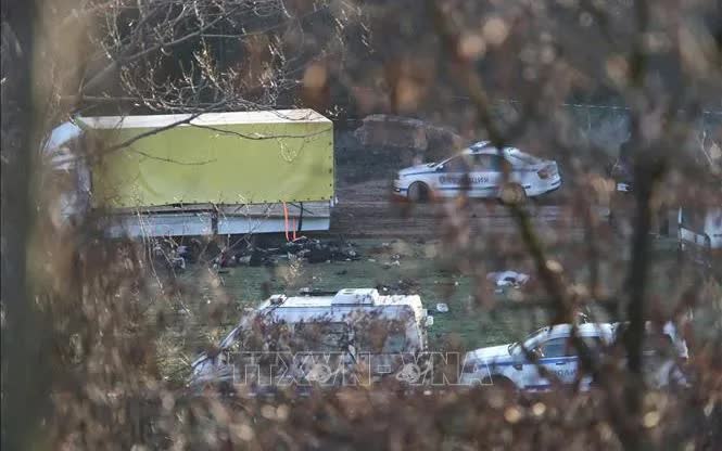 Phát hiện 16 người di cư trong xe tải đông lạnh ở Bulgaria - Ảnh 1.