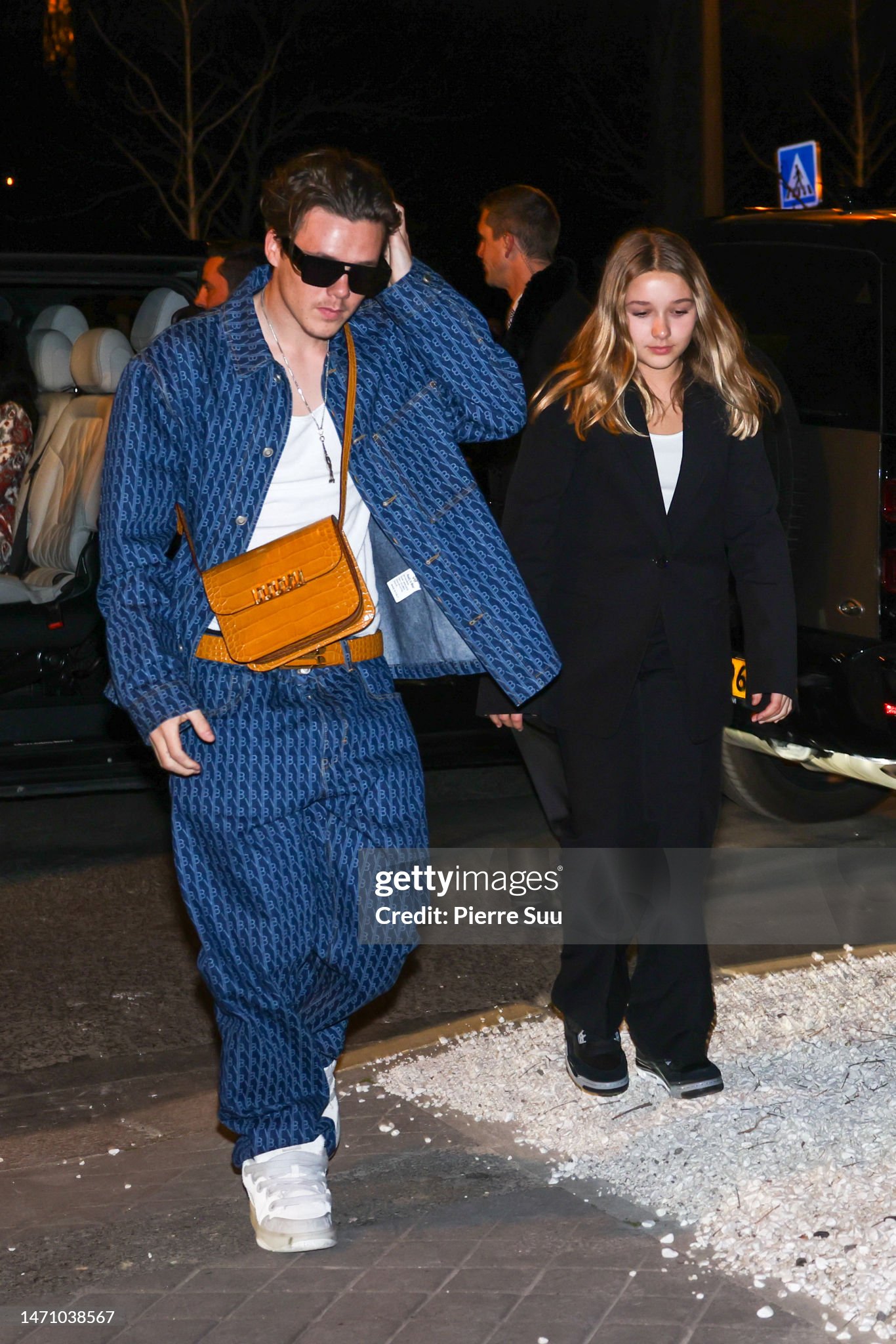 Ch&ugrave;m ảnh Harper Beckham: 14 tuổi đ&atilde; ra d&aacute;ng fashionista, chuẩn bị tiếp quản brand thời trang ri&ecirc;ng do bố mẹ lập ra - Ảnh 19.