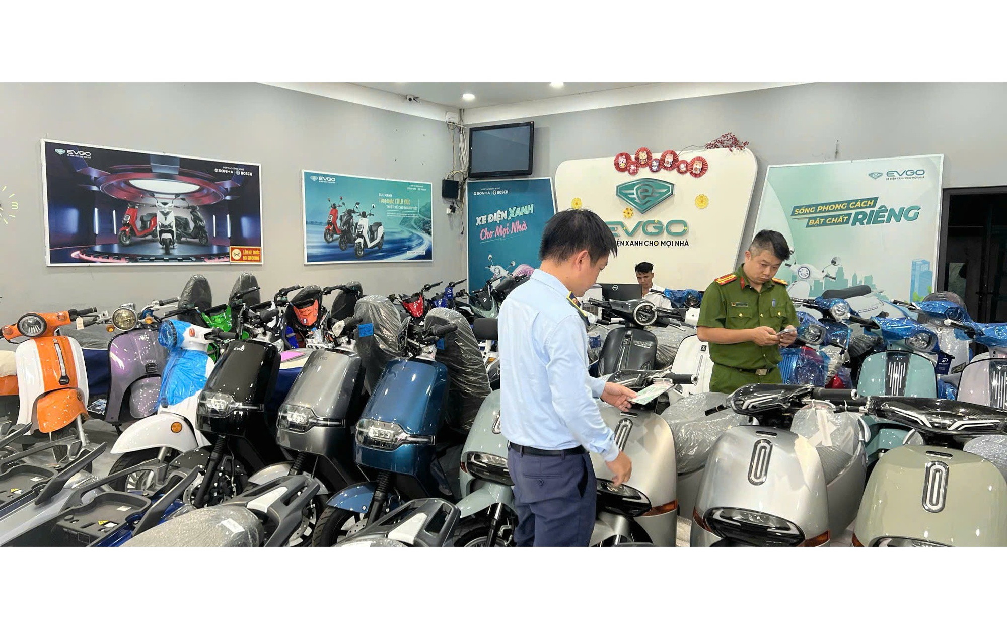 Bộ Quốc phòng trả lời về việc cố tình xăm hình để trốn tránh nghĩa vụ quân sự - Ảnh 2.