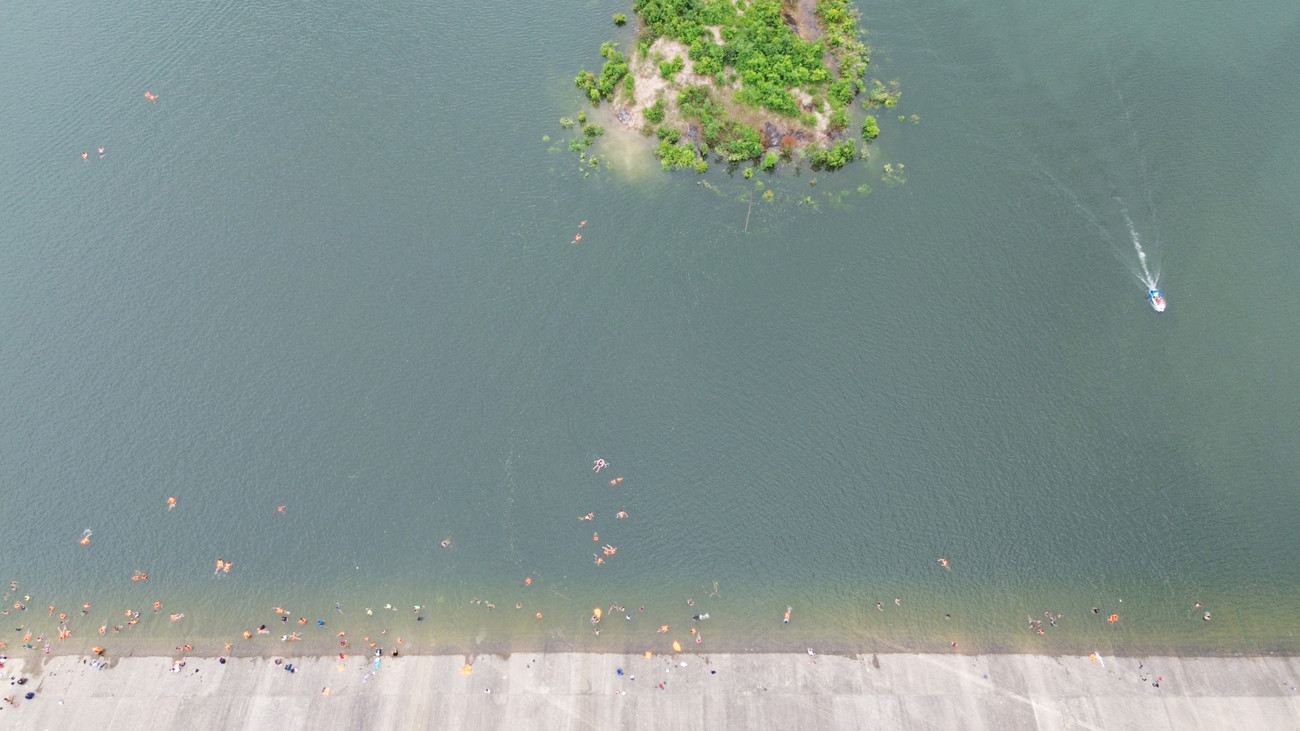 Cận cảnh hồ Cánh Tạng – đại thủy nông lớn nhất miền Bắc sắp vận hành - Ảnh 14.