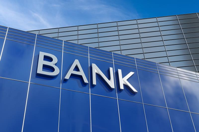 Cập nhật KQKD ngân hàng 6 tháng đầu năm: Nhà băng tư nhân đầu tiên công bố lợi nhuận, Big3 tăng trưởng tín dụng mạnh nhất trong nhiều năm - Ảnh 1.