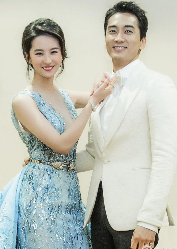 Lưu Diệc Phi - Trần Hiểu bị tố ngoại tình, giờ mới lòi "tiểu tam" khiến "Dương Quá - Tiểu Long Nữ" ly hôn sốc? - Ảnh 6. Lưu Diệc Phi - Trần Hiểu bị tố ngoại tình, giờ mới lòi "tiểu tam" khiến "Dương Quá - Tiểu Long Nữ" ly hôn sốc? - Ảnh 6.