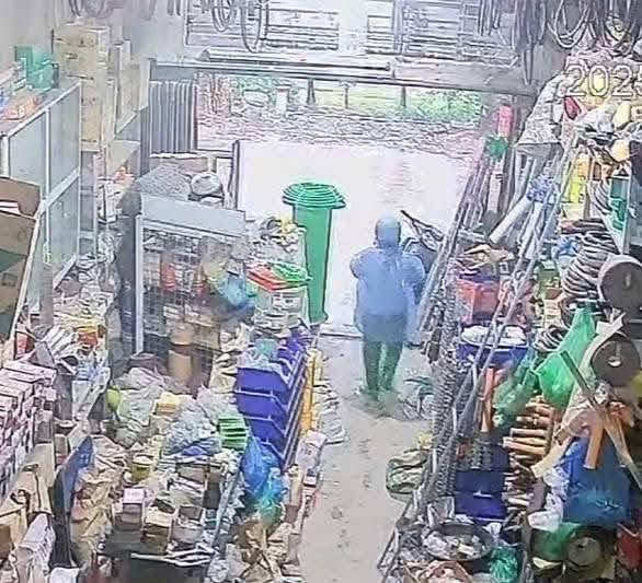 Người phụ nữ ở Hà Nội mất liên lạc để, lại con nhỏ 4 tháng tuổi: Chồng tiết lộ những dấu hiệu bất thường - Ảnh 1.